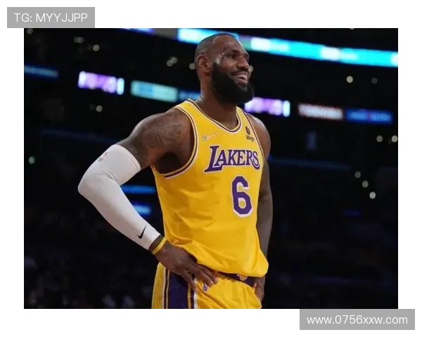 NBA今日焦点：湖人逆转战胜勇士 詹姆斯与戴维斯合力引领球队胜利 - 副本 - 副本 (2)